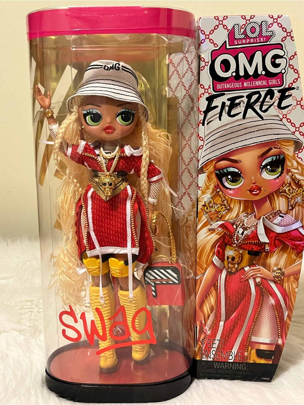 L.O.L. Surprise! O.M.G. Fierce Swag Fashion Doll Original Series NIB - Picture 2 of 6